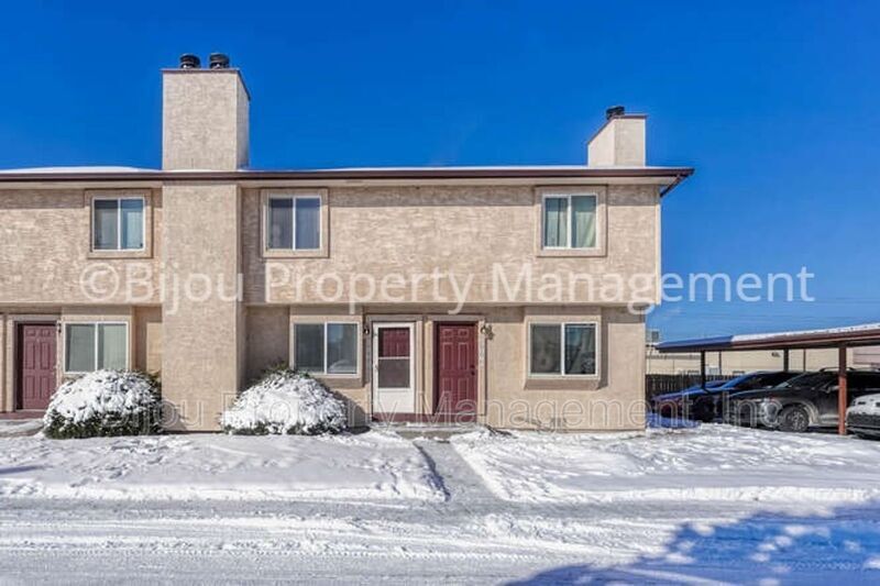 3066 Starlight Cir, Colorado Springs, CO 80916 House Rental in