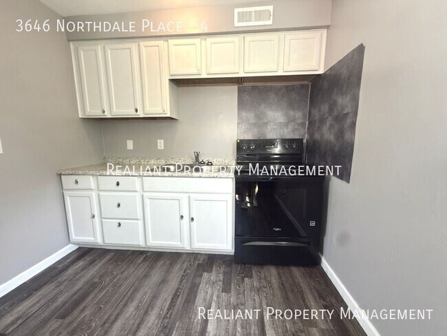 Foto del edificio - 3646 Northdale Pl