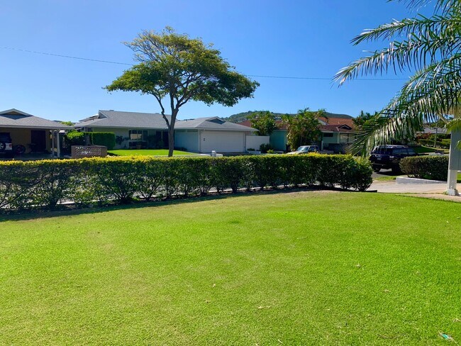 Foto del edificio - Beautiful Kailua home in Kaelepulu School ...