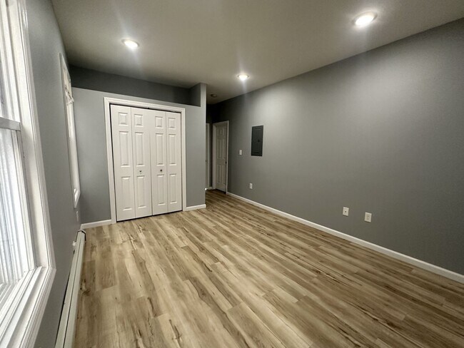 Foto del edificio - 212 Inslee Pl