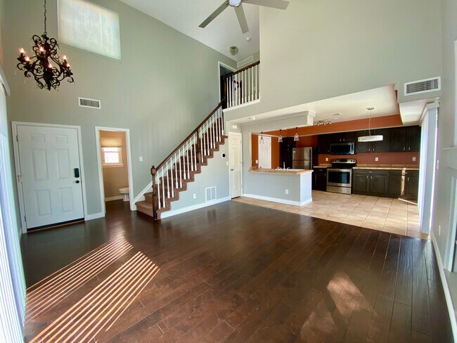 Building Photo - 4072 Netherland St