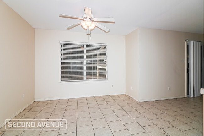 Building Photo - 7613 Timber Crest Dr