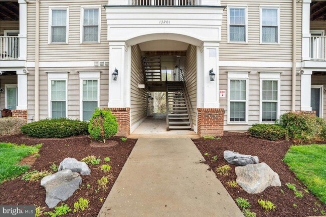 Photo - 13201 Astoria Hill Ct Unit F Apartment