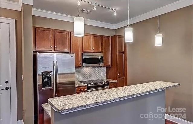 Building Photo - 2810 Selwyn Ave