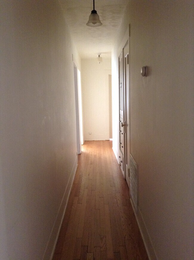 Foto del edificio - 1527 W Macon St