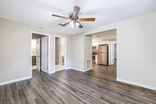 Foto del edificio - 2115 E Ellicott St