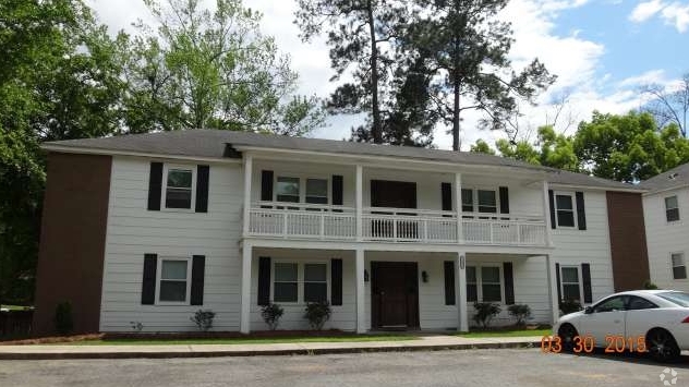 Primary Photo - 103 Young St
