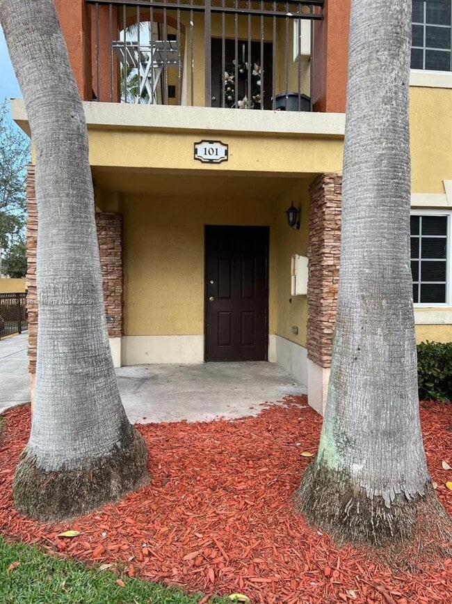 Foto del edificio - 945 NE 33rd Terrace