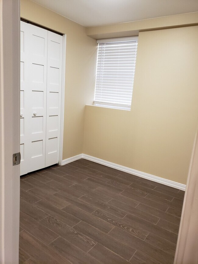 Foto del edificio - 1634 N Central Park Ave