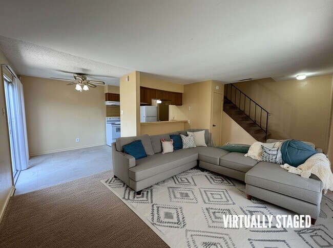 Foto del edificio - 1208 Covey Ln