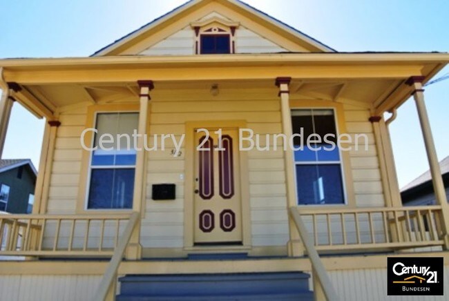 Building Photo - 342 Wilson St
