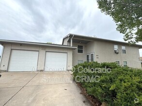 Building Photo - 202 S Empress Dr