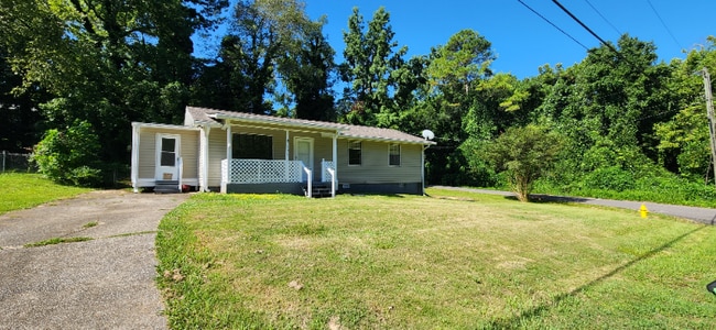 Building Photo - 8101 Skinner Ave