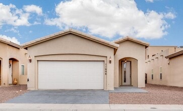 Building Photo - 11608 Grotto Bay Ct