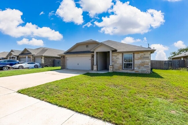Building Photo - 6302 Castle Gap Dr