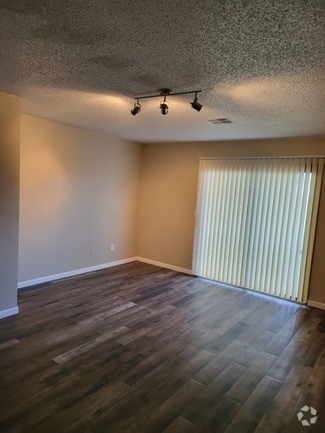 Building Photo - 1325 N Meridian Ave