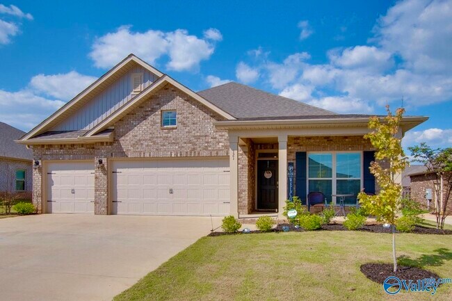 Foto del edificio - 121 Mary Caudle Wy