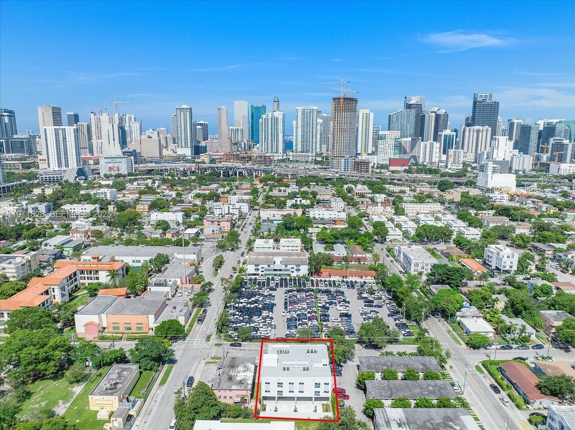 Photo - 420 Southwest 7th Avenue, Miami, FL 33130 - 2 BR 1 BA multi-family home