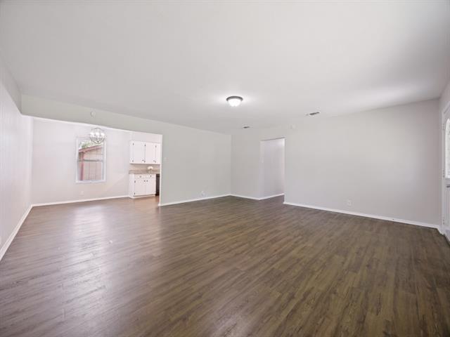 Building Photo - 1225 W Hanna St