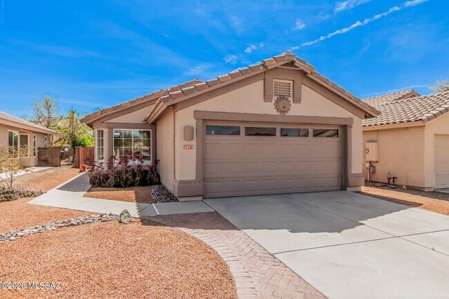 Building Photo - 2675 W Mystic Mountain Dr
