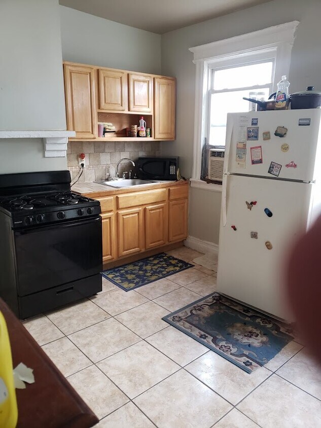 Primary Photo - 30 Wainwright St