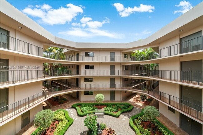 Photo - 8520 SW 133rd Avenue Rd Apartment