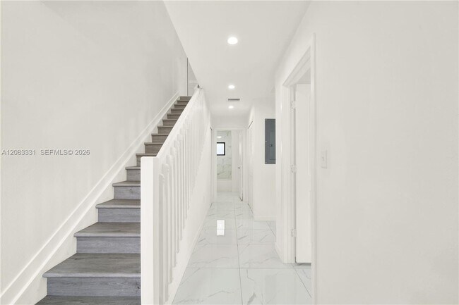 Foto del edificio - 5220 NW 24th Ave