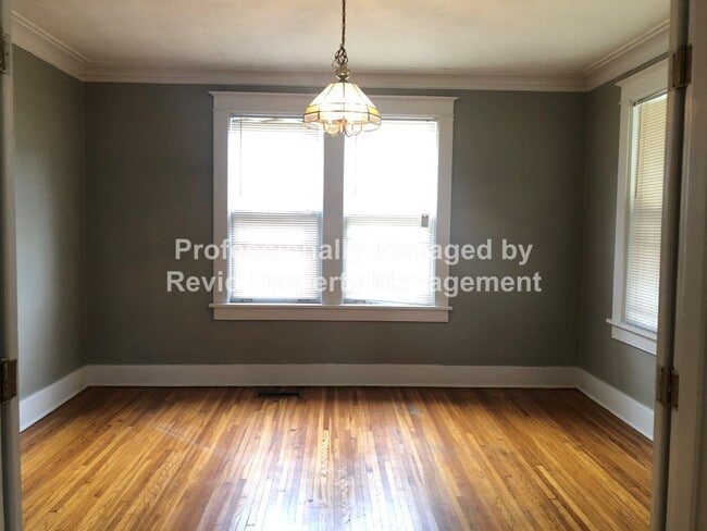 Building Photo - 201 N Auburndale St