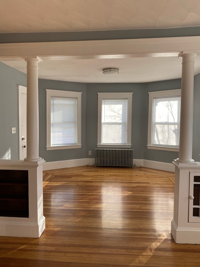 Building Photo - 80 Fort St