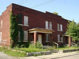 Primary Photo - 445 E Morrill Ave