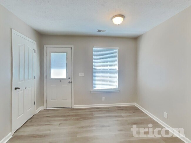 Foto del edificio - 1110 Nahanee Ct