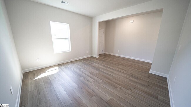 Foto del edificio - 1029 Killian St
