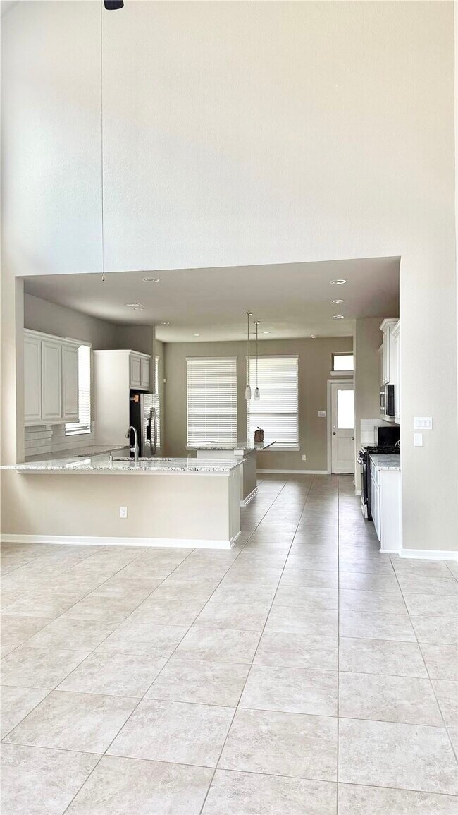 Building Photo - 16018 Muster Oak Dr