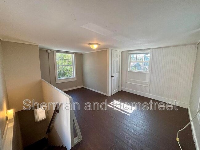 Building Photo - 821 Georgia Ave