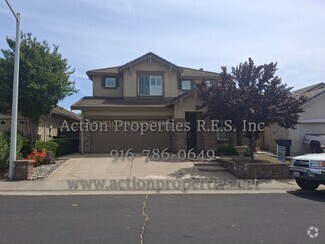 Building Photo - 208 Needle Ct