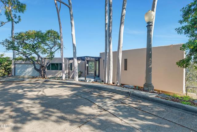 Building Photo - 1685 Poppy Peak Dr