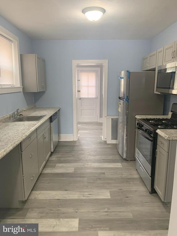 Foto del edificio - 2982 E Thompson St