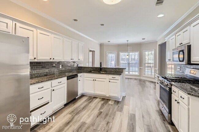 Foto del edificio - 4 br, 3.5 bath House - 325 Harvest Run UNIT