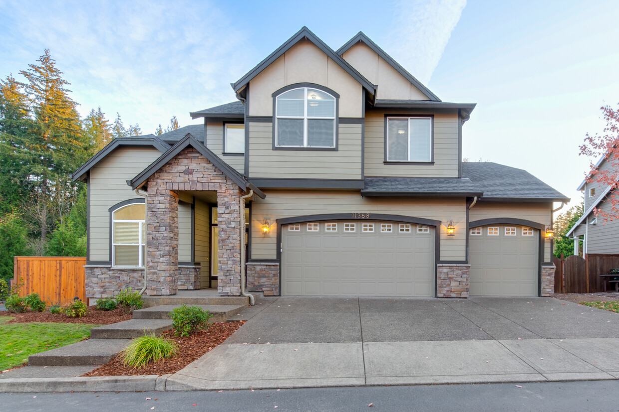 Welcome Home to 11368 NW Pumpkin Ct - 11368 NW Pumpkin Ct