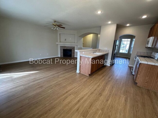 Foto del edificio - 1371 Chichester Dr