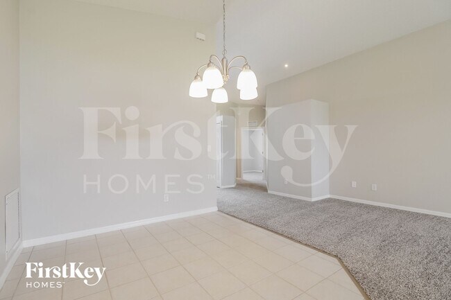 Foto del edificio - 211 Oak Branch Dr