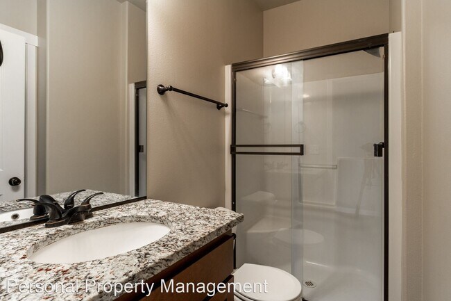 Foto del edificio - 4 br, 2.5 bath House - 7601 NE 31st Circle