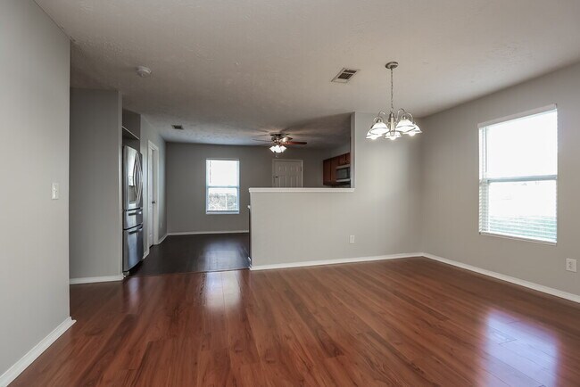 Foto del edificio - 5064 Smith Springs Pkwy