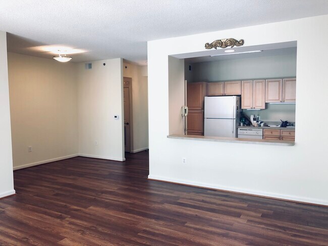 Dining room/kitchen - 3200 N Leisure World Blvd