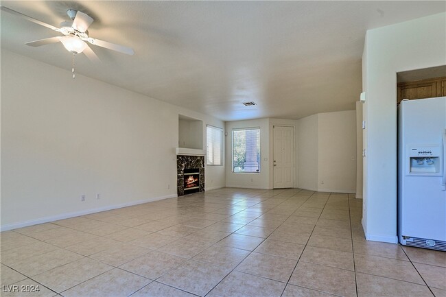 Foto del edificio - 9020 High Horizon Ave