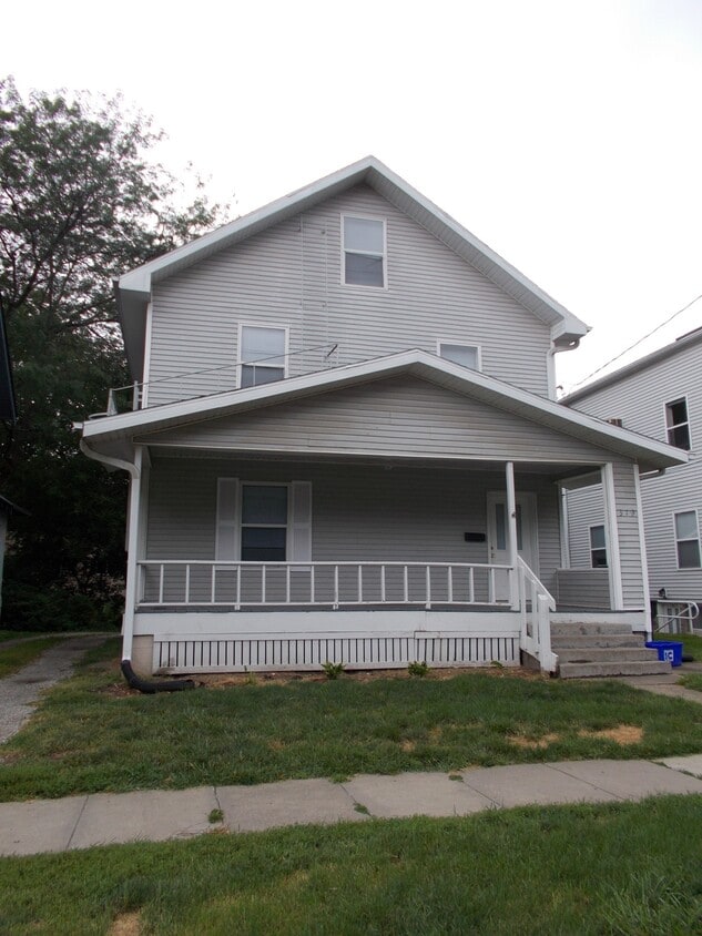 Primary Photo - 319 S Johnson St