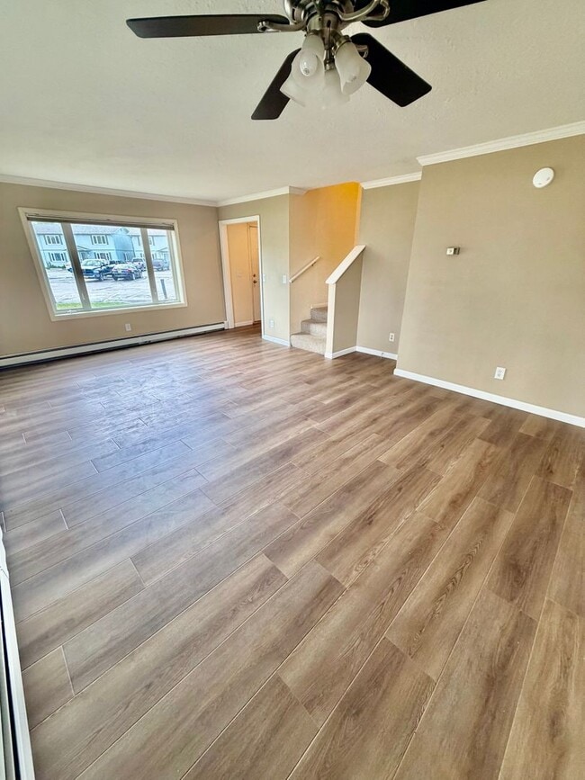 Building Photo - 2bd, 1.5 bath Condo for Rent in Fairbanks!