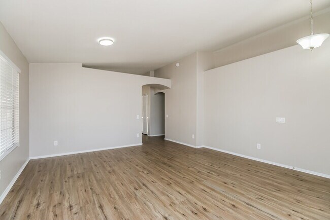 Foto del edificio - 154 W Melody Ct