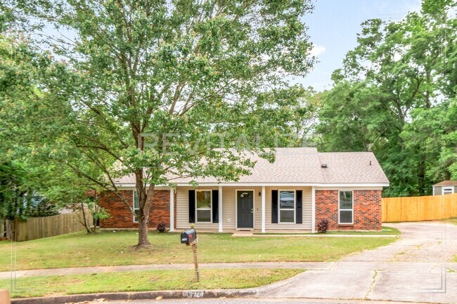 Foto del edificio - 1724 Rustic Wood Ct