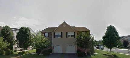 Building Photo - 3728 Knight Dr